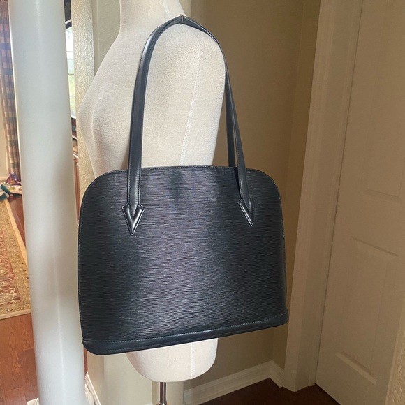 Louis Vuitton Handbags - Louis Vuitton Lussac Epi Leather Shoulder Bag